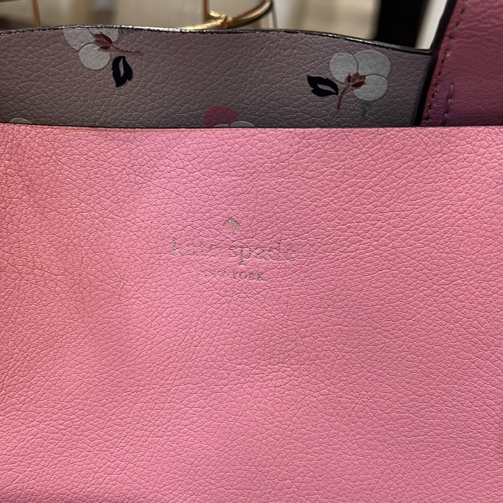 Kate Spade Reversible Tote Bag - Picture 2 of 9